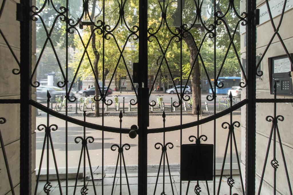 Luxury Apartment By Hi5 -Andrassy Suite Budapesta Exterior foto